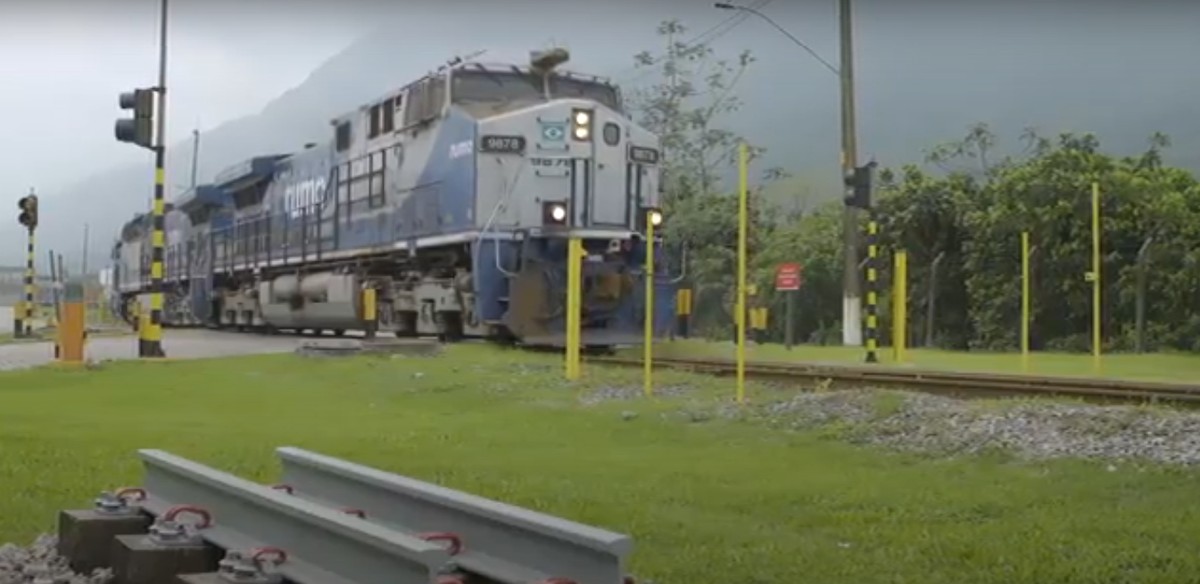 Operação de transporte de grãos pela Ferrovia Norte-Sul: cuidados e atenção redobrados