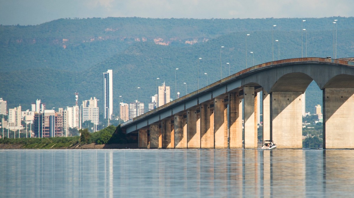 Governo do Tocantins sanciona lei para empréstimo de R$ 250 milhões para duplicação de ponte e rodovia.