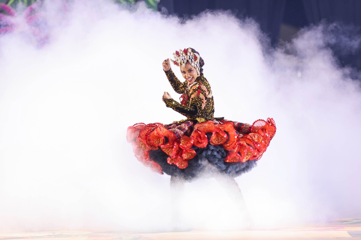 Ysmir Ribeiro, a grande vencedora do concurso de Rainhas do Arraiá da Capital