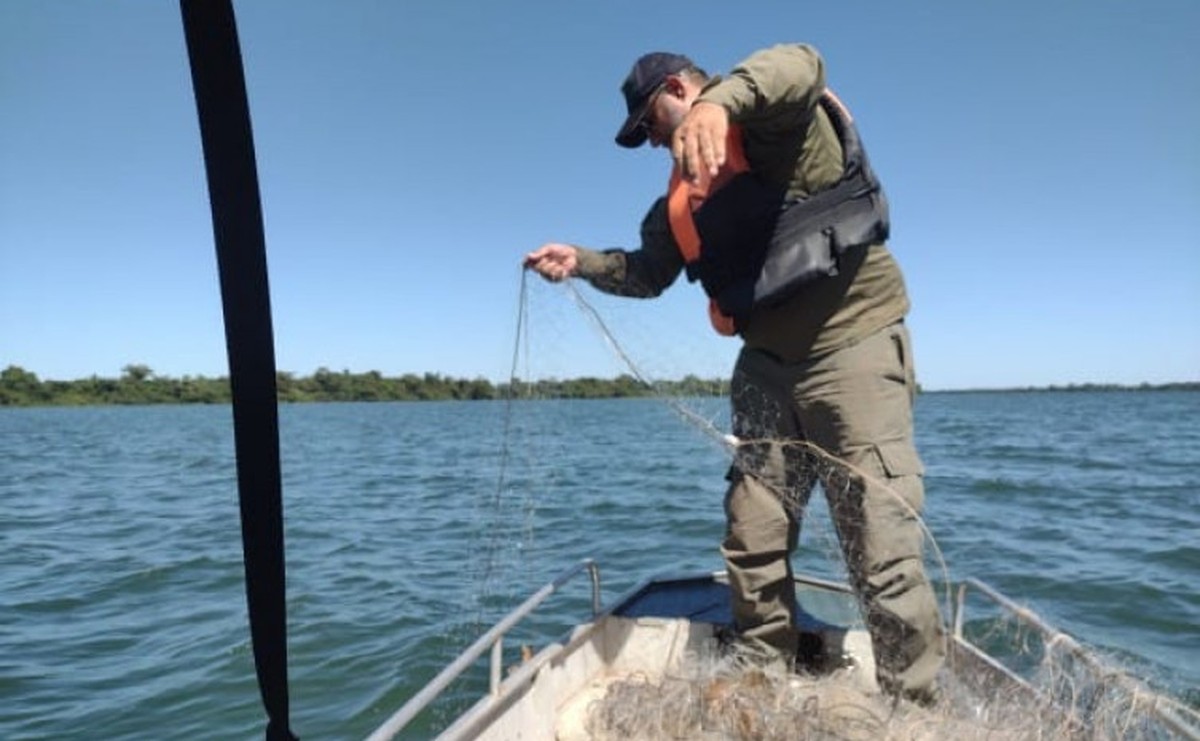 Operação Guardiões do Lago resulta na apreensão de 650 metros de redes de pesca.