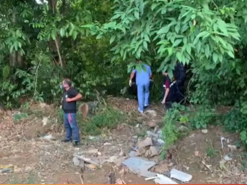 Corpo com membros quebrados encontrado em mata de Manaus choca moradores da região - saiba detalhes!